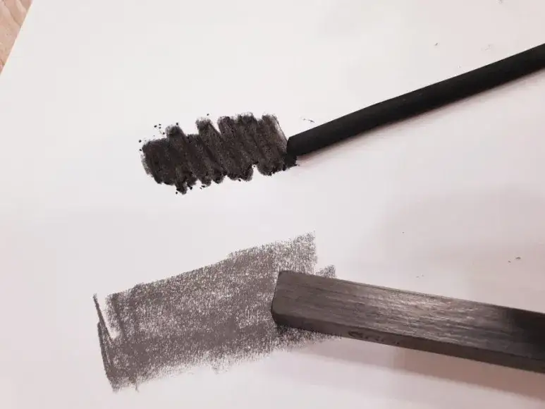 홀아트자연목탄,달러로니천연목탄,목탄과흑연비교