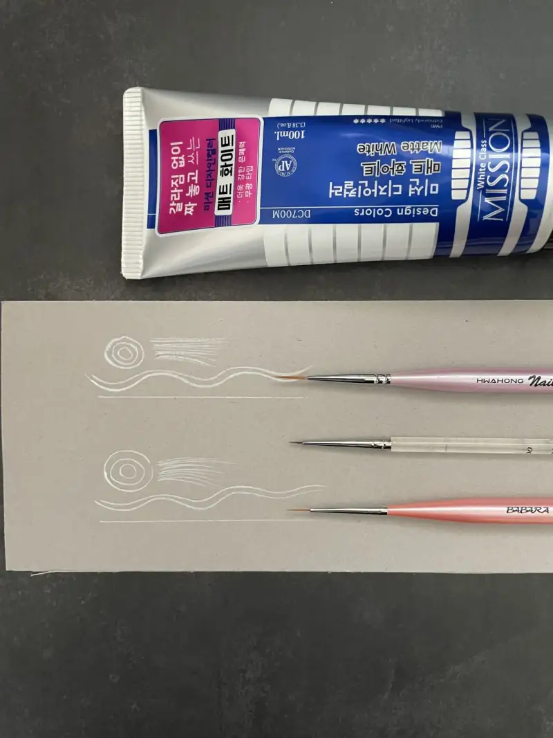 미션디자인컬러매트화이트,미션매트화이트,미션화이트,미션화이트물감,화홍n20,화홍네일아트붓,바바라네일아트붓,바바라브러쉬라이너,바바라라이너,화황n20네일아트붓,화홍세필붓,바바라세필붓,미션화이트클래스