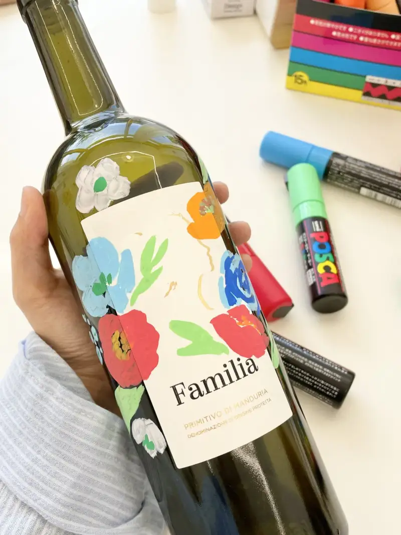 유니포스카마카펜세트,유니포스카,유니포스카세트,유리병꾸미기,와인병꾸미기,와인잔꾸미기,와인잔그림,와인병그림,와인잔드로잉,유니마카펜,포스카마카,포스카,포스카마카펜