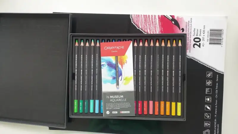 까렌다쉬뮤지엄아쿠아렐색연필,까렌다쉬뮤지엄아쿠아렐,까렌다쉬뮤지엄,까렌다쉬아쿠아렐,까렌다쉬색연필