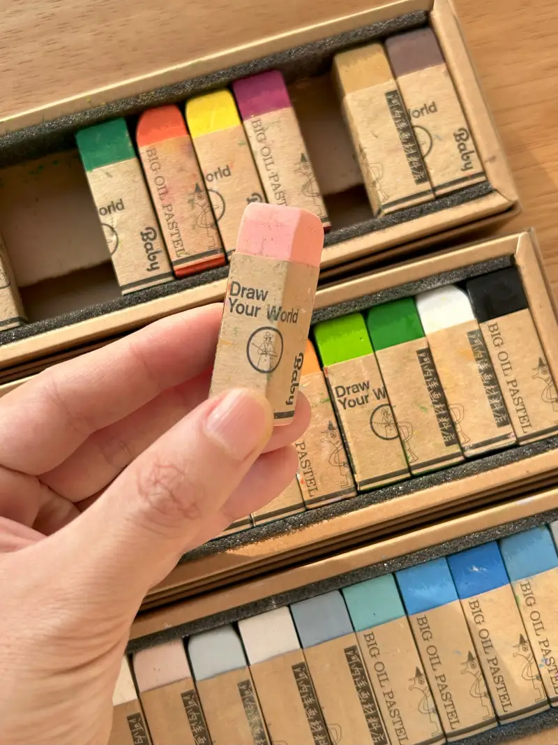 카와치,오일파스텔