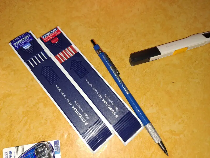 스테들러,홀더,홀더심,심연기,크롬커터