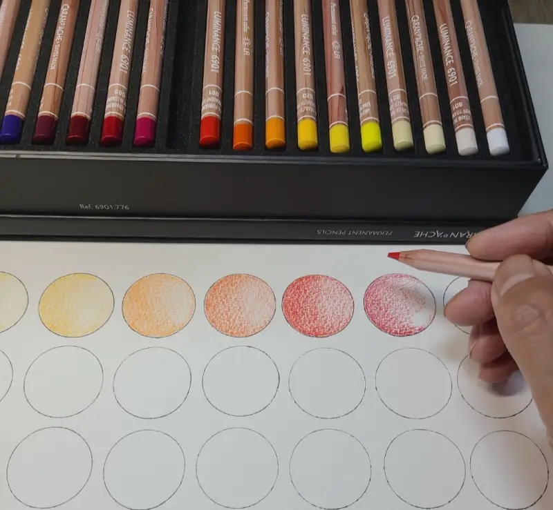 까렌다쉬루미넌스유성색연필,색상표만들기