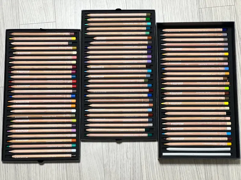 루미넌스,까렌다쉬,색연필